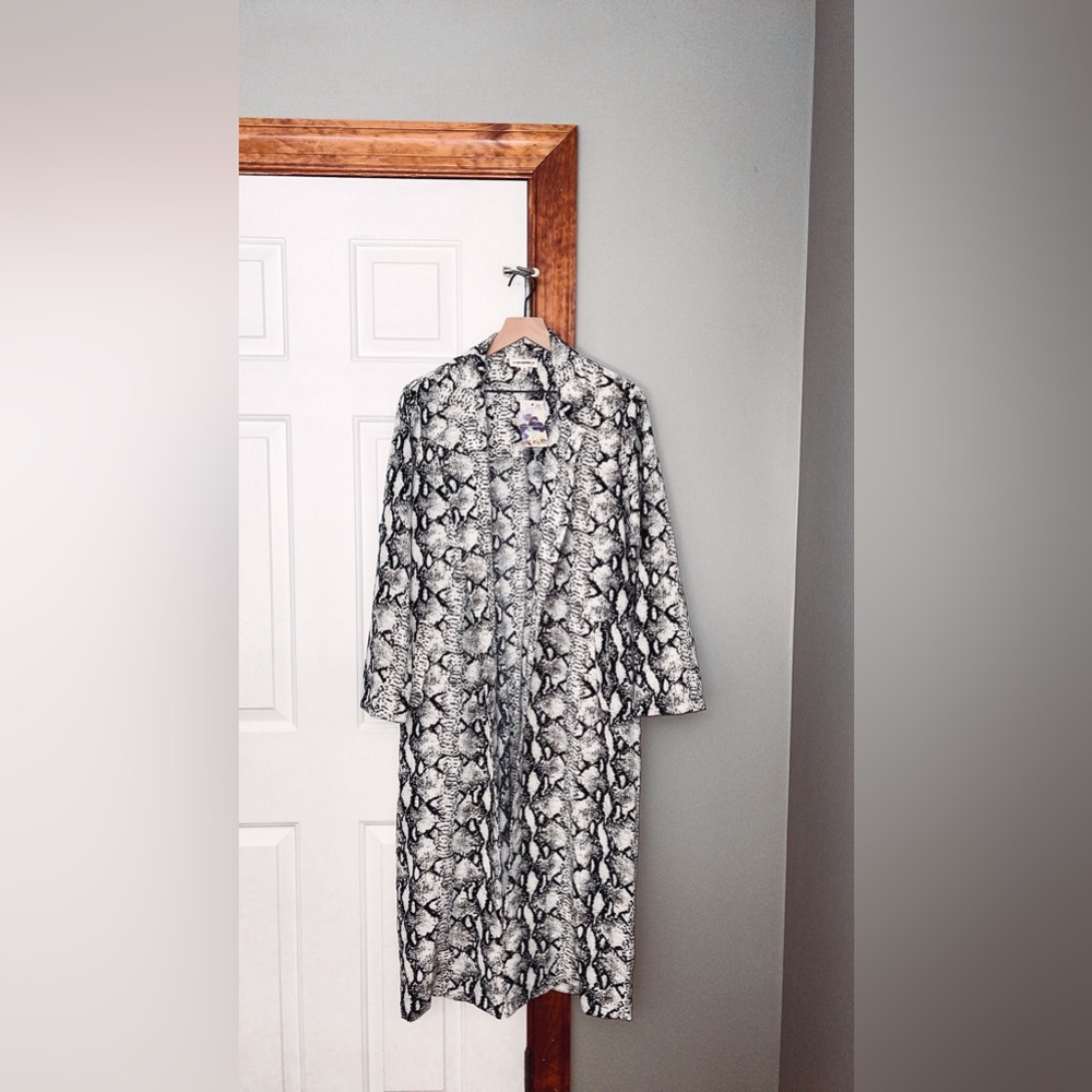 EE:Some Knee Length Faux Snakeskin Coatigan w/ Tags